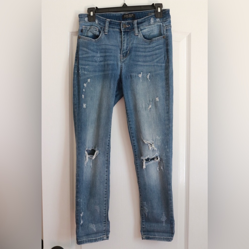 Judy Blue Distressed Medium Blue Skinny Jeans
